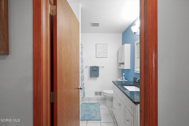 1163 Clark Street, Holland, OH 43528