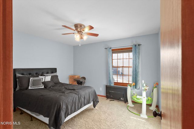 1163 Clark Street, Holland, OH 43528