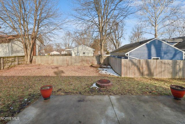 1163 Clark Street, Holland, OH 43528