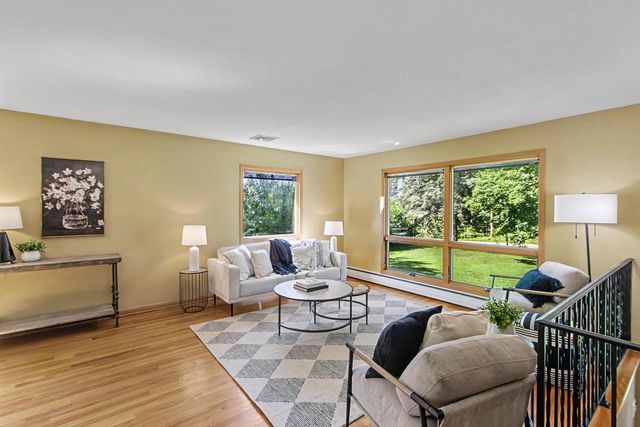 158 King Lake Road, Brooklyn, WI 53521