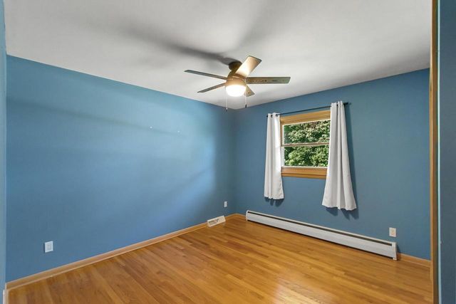 158 King Lake Road, Brooklyn, WI 53521