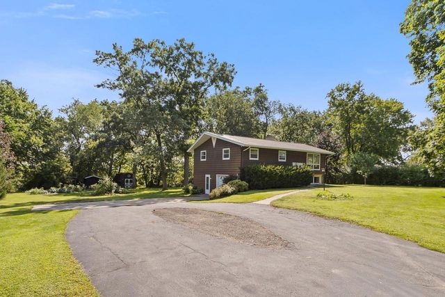 158 King Lake Road, Brooklyn, WI 53521