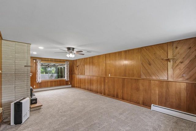 158 King Lake Road, Brooklyn, WI 53521