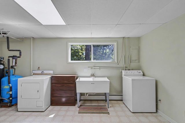 158 King Lake Road, Brooklyn, WI 53521