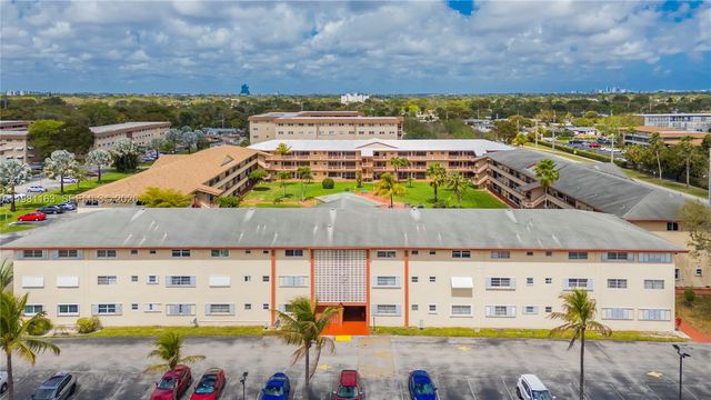 5300 Washington Street A137, Hollywood, FL 33021