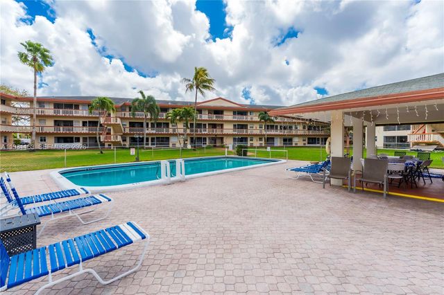 5300 Washington Street A137, Hollywood, FL 33021