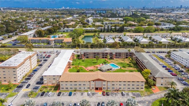 5300 Washington Street A137, Hollywood, FL 33021