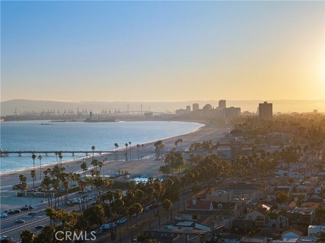 28 Argonne Avenue, Long Beach, CA 90803