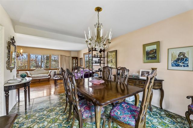 2 Barbara Lane, Monsey, NY 10952