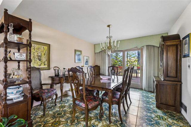 2 Barbara Lane, Monsey, NY 10952