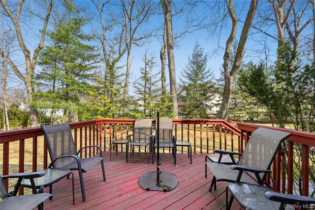 2 Barbara Lane, Monsey, NY 10952