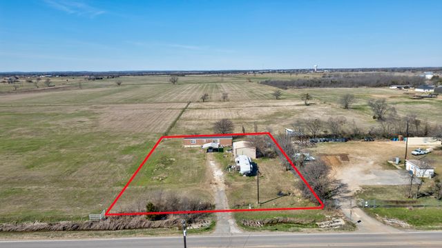 621 S Union Street, Whitesboro, TX 76273