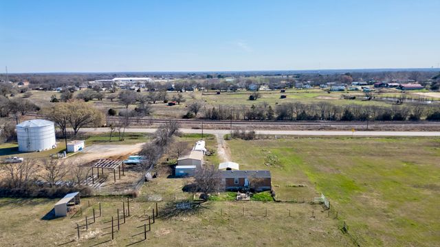 621 S Union Street, Whitesboro, TX 76273