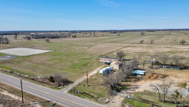 621 S Union Street, Whitesboro, TX 76273