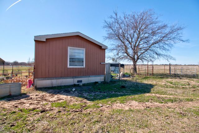 621 S Union Street, Whitesboro, TX 76273