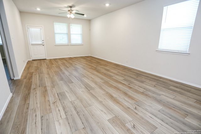 4242 Claystone, San Antonio, TX 78253