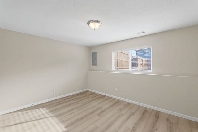 9285 E Fox Pointe, Bel Aire, KS 67226