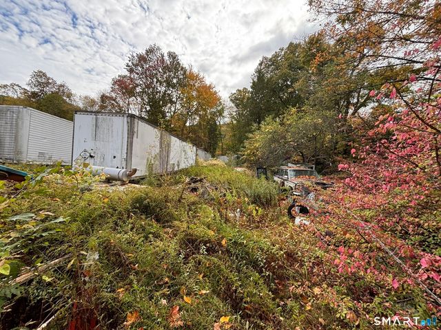 1405 New Haven Road, Naugatuck, CT 06770
