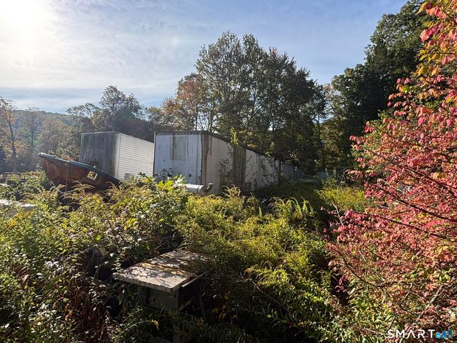 1405 New Haven Road, Naugatuck, CT 06770