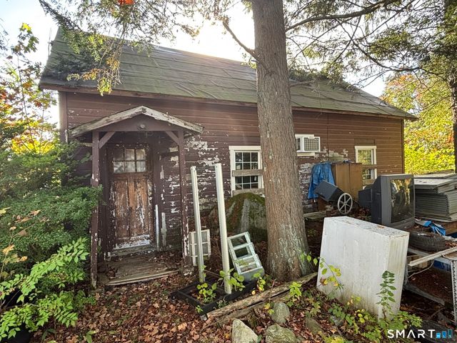 1405 New Haven Road, Naugatuck, CT 06770