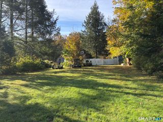 1405 New Haven Road, Naugatuck, CT 06770