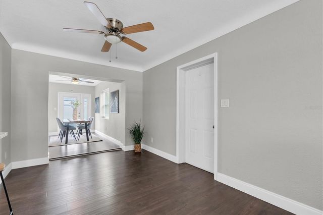 6422 15TH STREET N, St Petersburg, FL 33702
