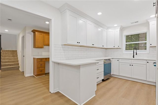 5044 Woodmont Drive, Villa Rica, GA 30180
