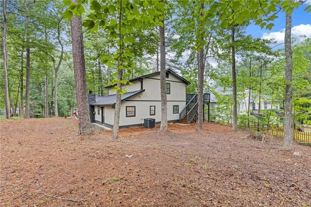 5044 Woodmont Drive, Villa Rica, GA 30180