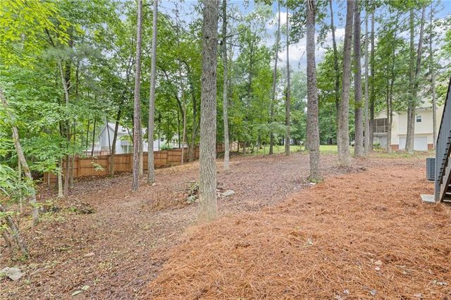 5044 Woodmont Drive, Villa Rica, GA 30180