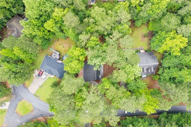 5044 Woodmont Drive, Villa Rica, GA 30180