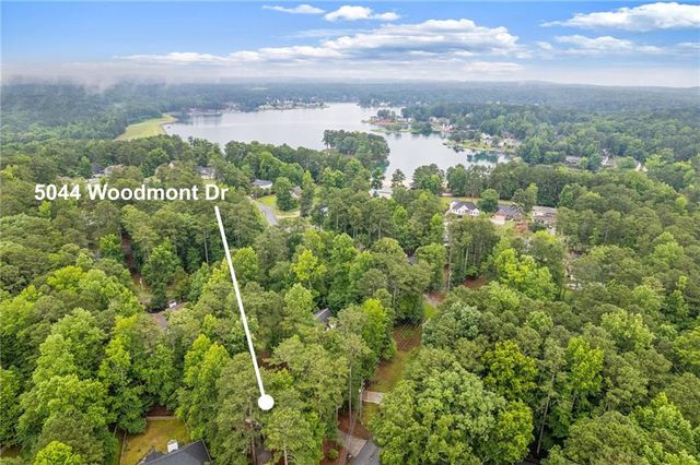 5044 Woodmont Drive, Villa Rica, GA 30180