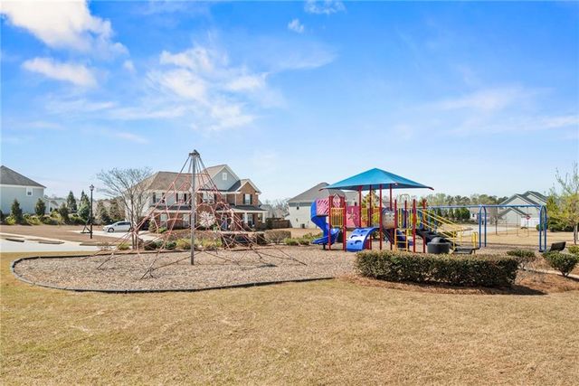 515 Palmer Avenue, Peachtree City, GA 30269