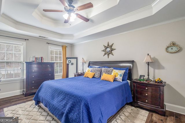 290 Farr Lake Dr., Tyrone, GA 30290