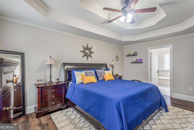 290 Farr Lake Dr., Tyrone, GA 30290