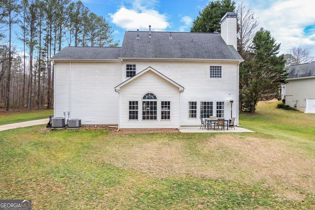 290 Farr Lake Dr., Tyrone, GA 30290