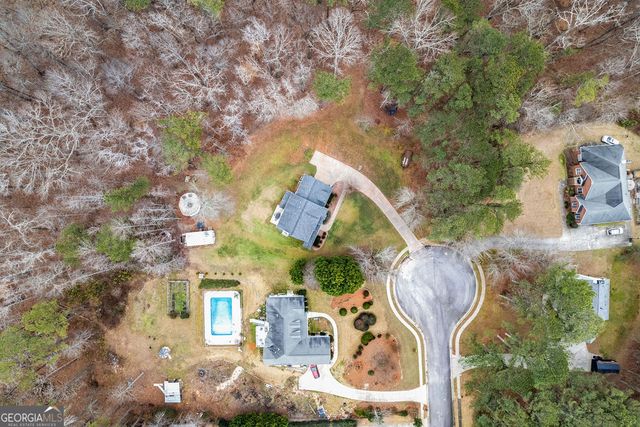 290 Farr Lake Dr., Tyrone, GA 30290