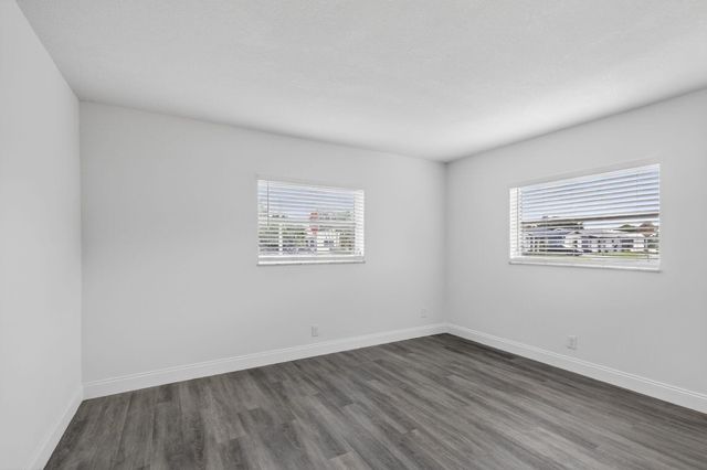 6101 NW 74th Avenue, Tamarac, FL 33321