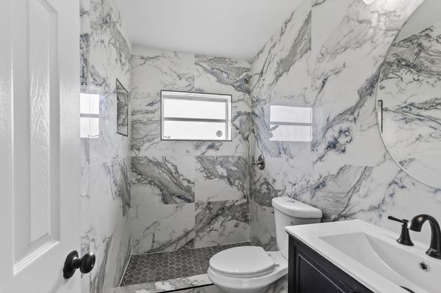 6101 NW 74th Avenue, Tamarac, FL 33321