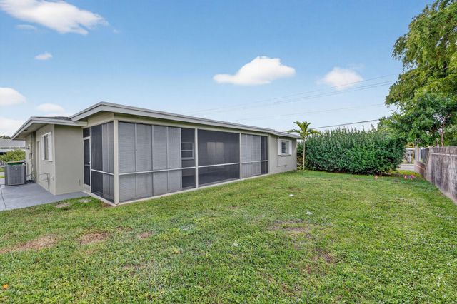 6101 NW 74th Avenue, Tamarac, FL 33321