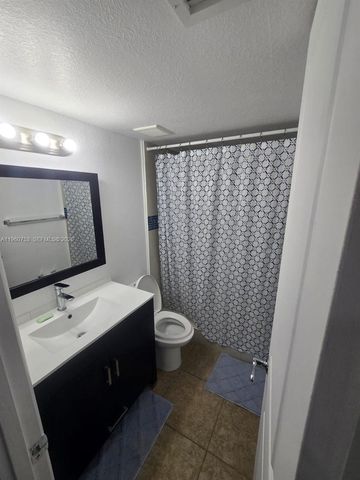 1800 Sans Souci Boulevard 128, North Miami, FL 33181
