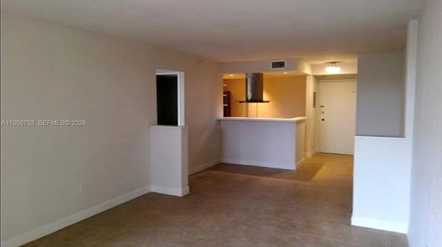 1800 Sans Souci Boulevard 128, North Miami, FL 33181