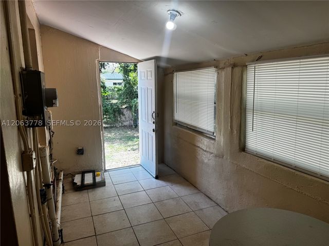 1361 NW 53rd St, Miami, FL 33142