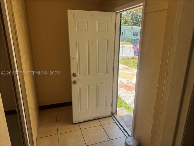 1361 NW 53rd St, Miami, FL 33142