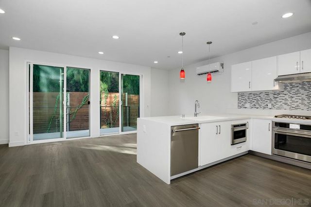 8248 High St., La Mesa, CA 91941