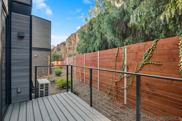 8248 High St., La Mesa, CA 91941