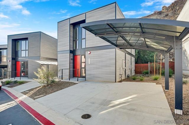 8248 High St., La Mesa, CA 91941