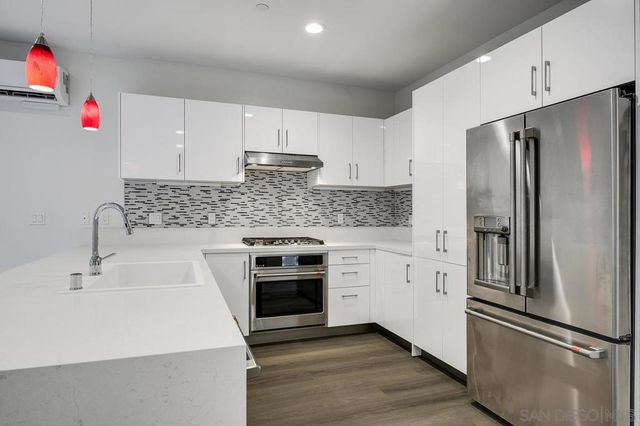 8248 High St., La Mesa, CA 91941