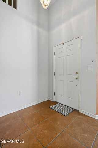 6108 River Park Place, El Paso, TX 79932