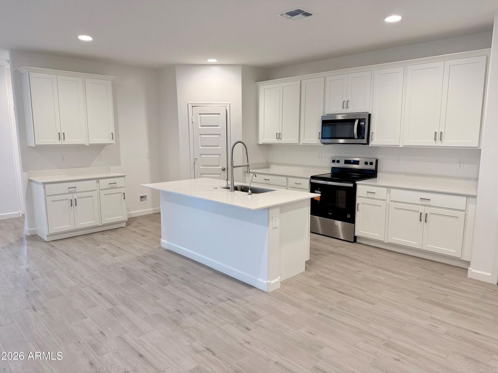 12731 E BAHIA Court, Florence, AZ 85132 — photo 3