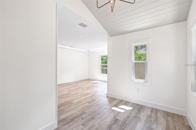 6907 20TH STREET, Tampa, FL 33610